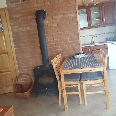 Domki Wakacyjne W Debinie Prázdninový dům *